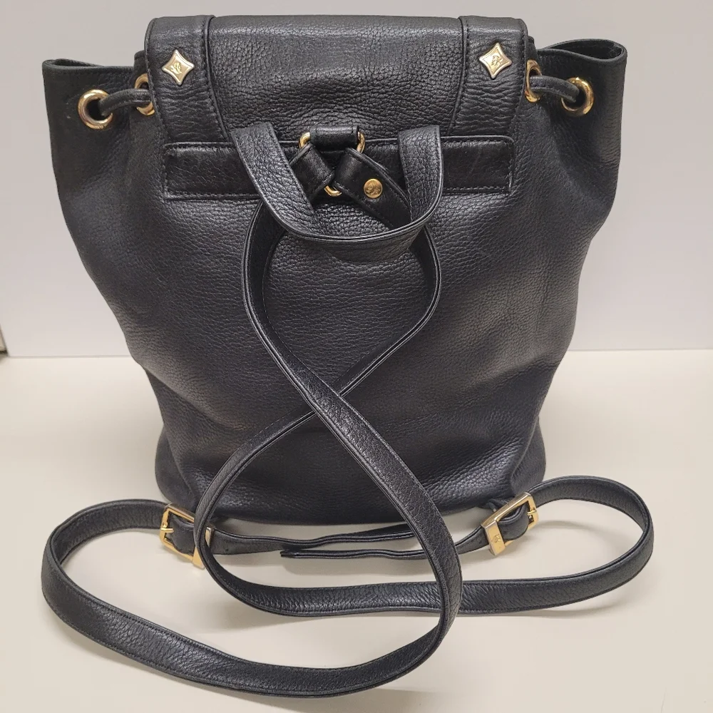 💎MCM Studded Backpack - Picture 4 of 16